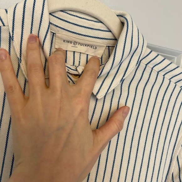 Cream and light blue striped button-down/jacket from King & Tuckfield size small - Picture 3 of 7
